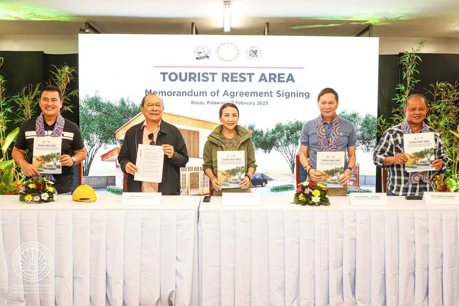 Frasco leads groundbreaking of new tourist pit stop to boost Palawan tourism         – News24.ph